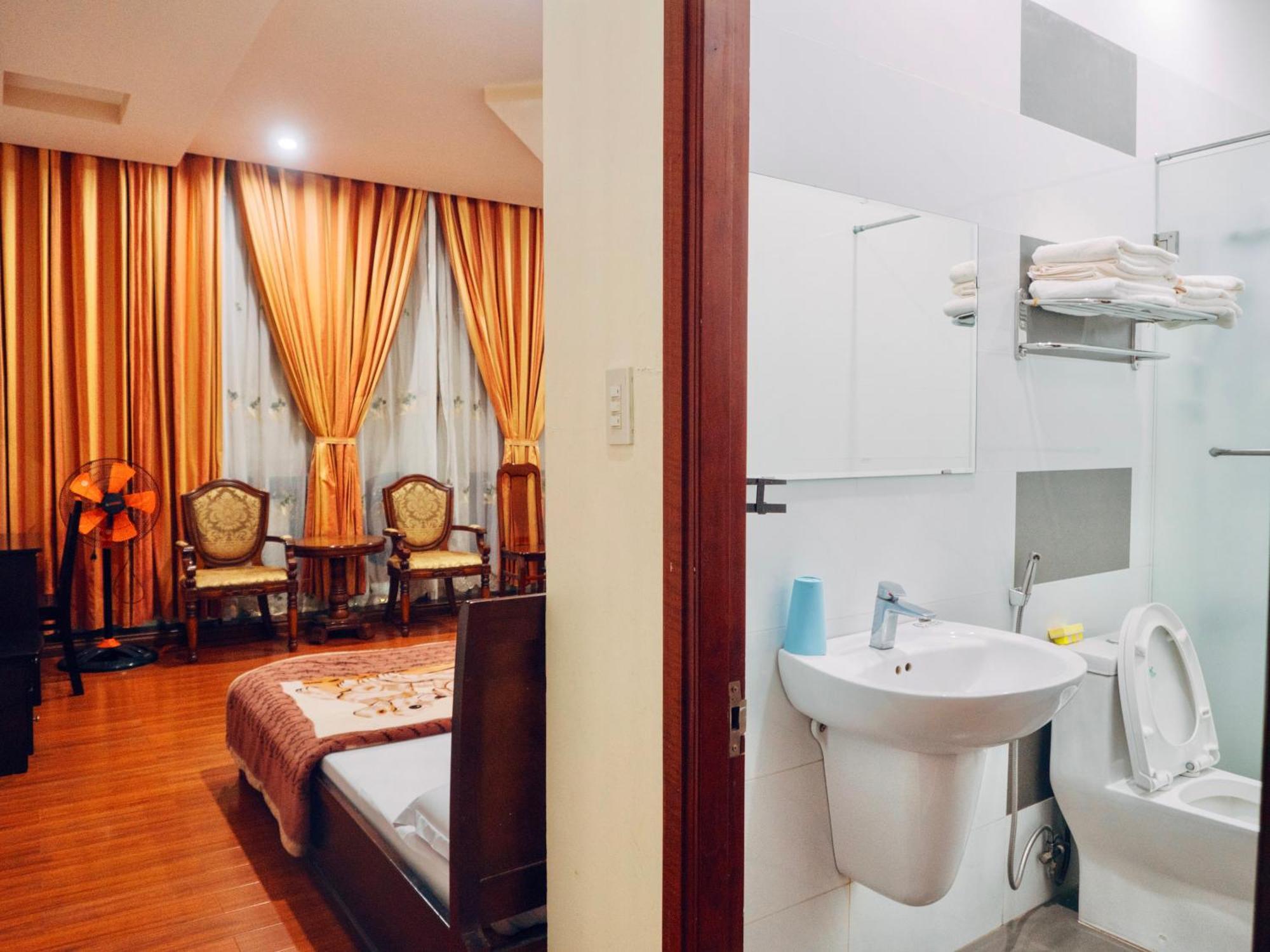 Huynh Gia Bao Hotel เบ๋าลอก ภายนอก รูปภาพ
