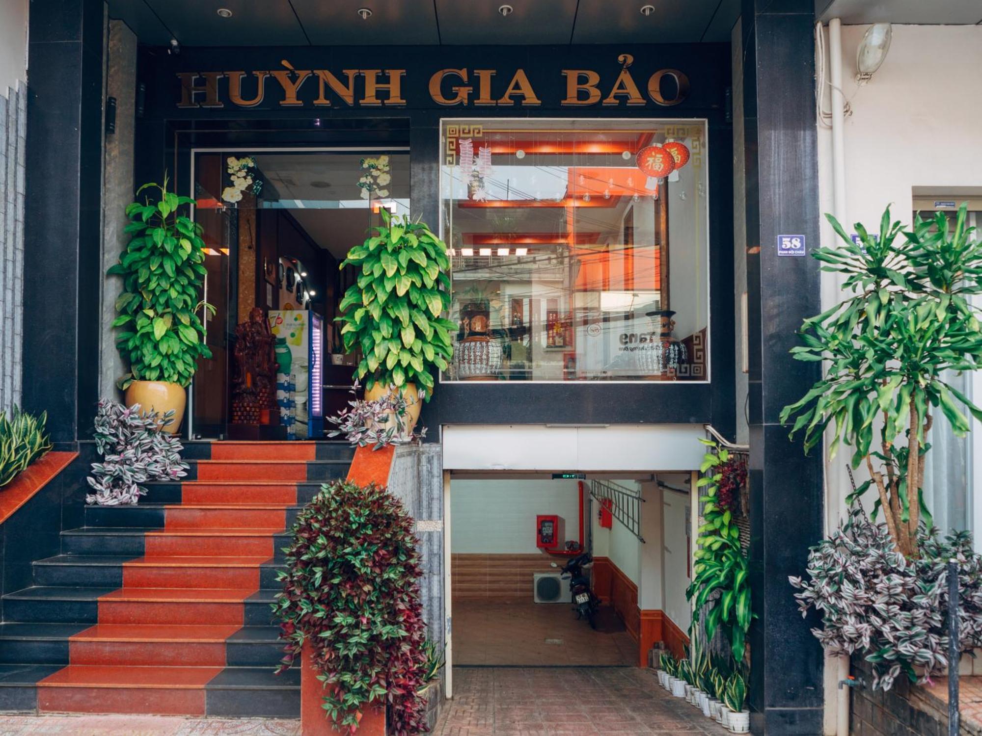 Huynh Gia Bao Hotel เบ๋าลอก ภายนอก รูปภาพ