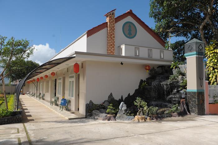 Huynh Gia Bao Hotel เบ๋าลอก ภายนอก รูปภาพ
